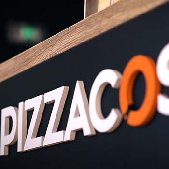 Pizza Cosy Logo Sign